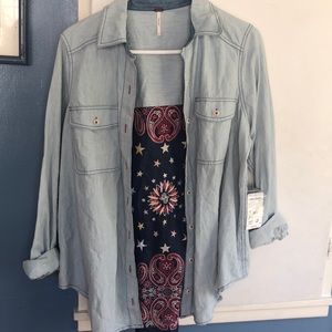 FREE PEOPLE denim button up w/embroidered back